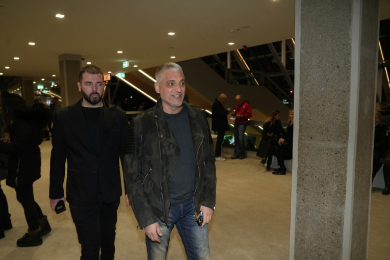 Aca Kos se oglasio posle privođenja, a odmah i Čeda Jovanović: "On je najveći grešnik u državi"