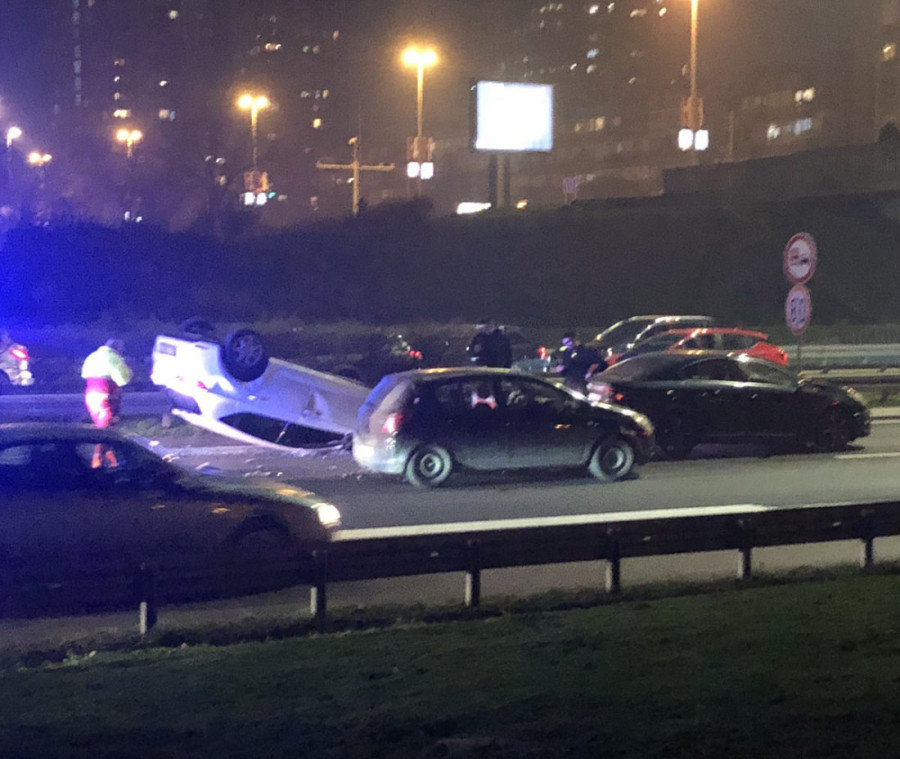Lančani sudar u Beogradu: Ima povređenih, Hitna prevozi ljude u bolnicu!