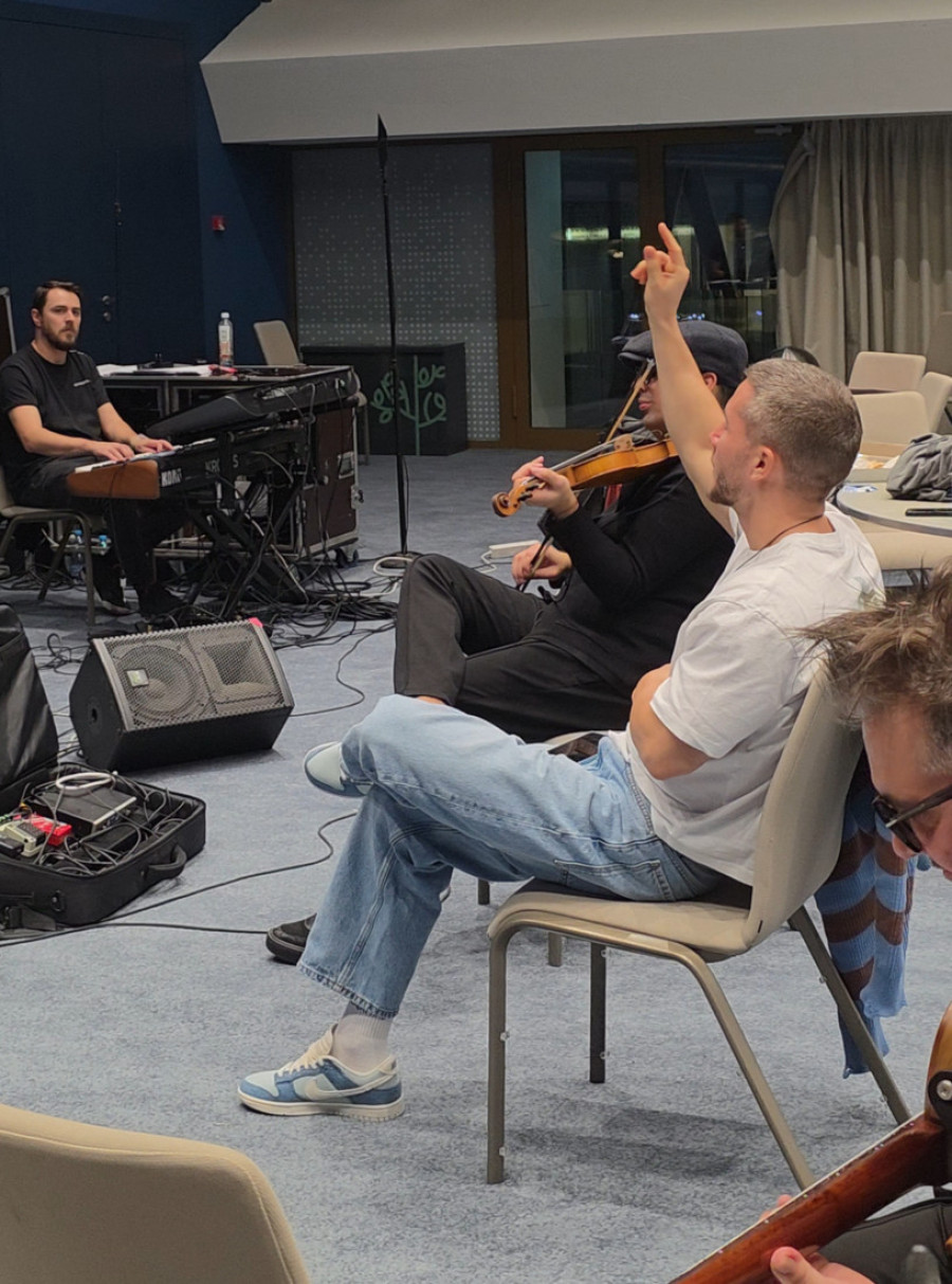 Saša Kovačević stvara magiju: Čeka se spektakl sa grčkim majstorima! (FOTO)