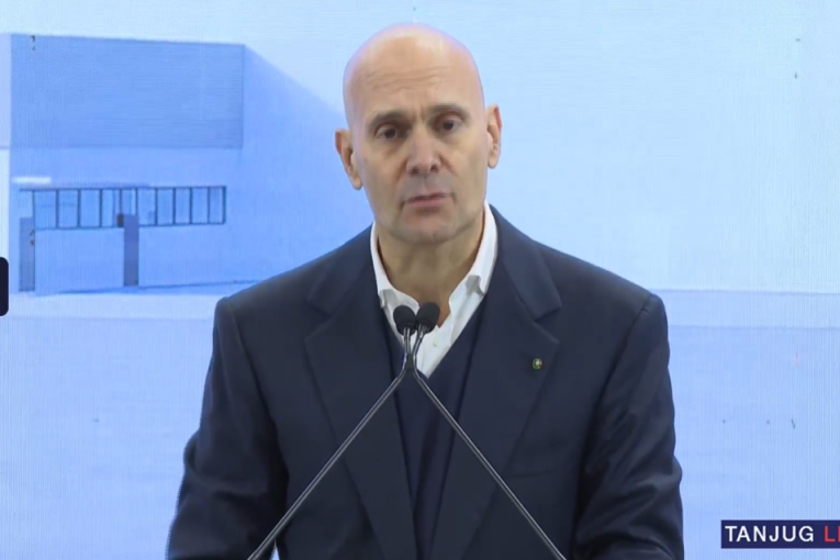 Vučić na otvaranju "Ariston Cimate Solutions" u Nišu: Ova fabrika je došla dugo da ostane! U CTPark-u radiće 800 ljudi  (VIDEO/FOTO)