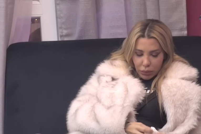 "Trudna izlazim iz Elite, on će biti otac": Aneli plače, Asmin poriče sve!