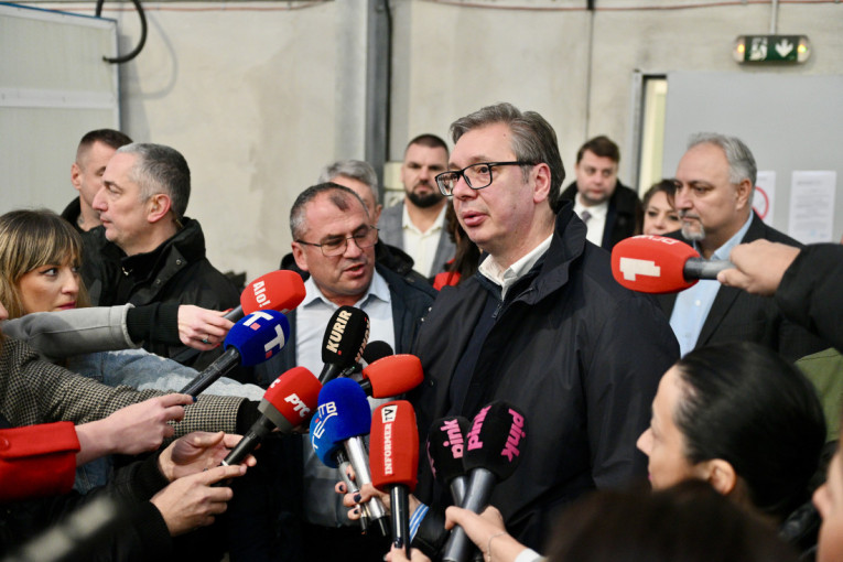 Bićemo spremni da pružimo otpor svakom agresoru! Vučić: Ja vam nisam Slobodan Milošević, niti sam naivan, niti glup!
