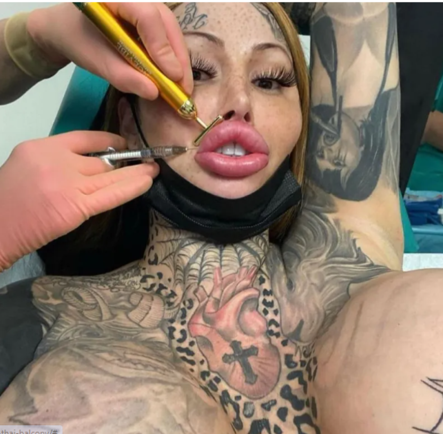 Marija promenila ime u "UMRLA", pa umrla: Misteriozna smrt zvezde društvenih mreža (FOTO)