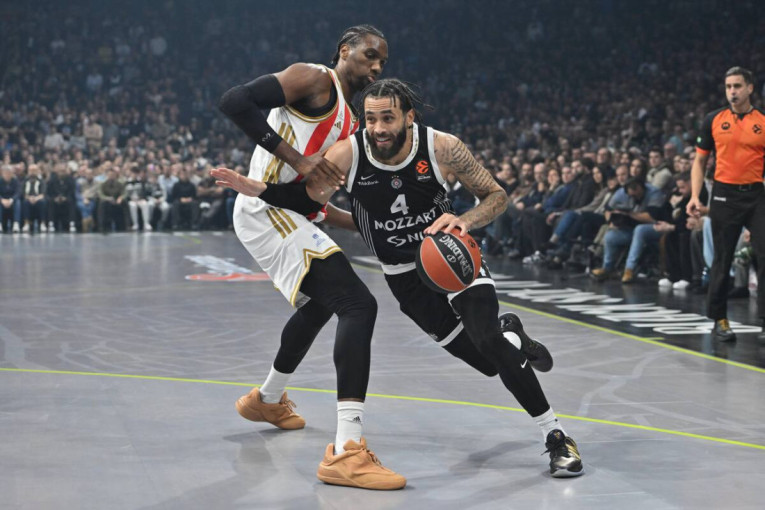 Partizan herojski dobio derbi! Vašington ugasio Zvezdu u crno-beloj Areni! (VIDEO)