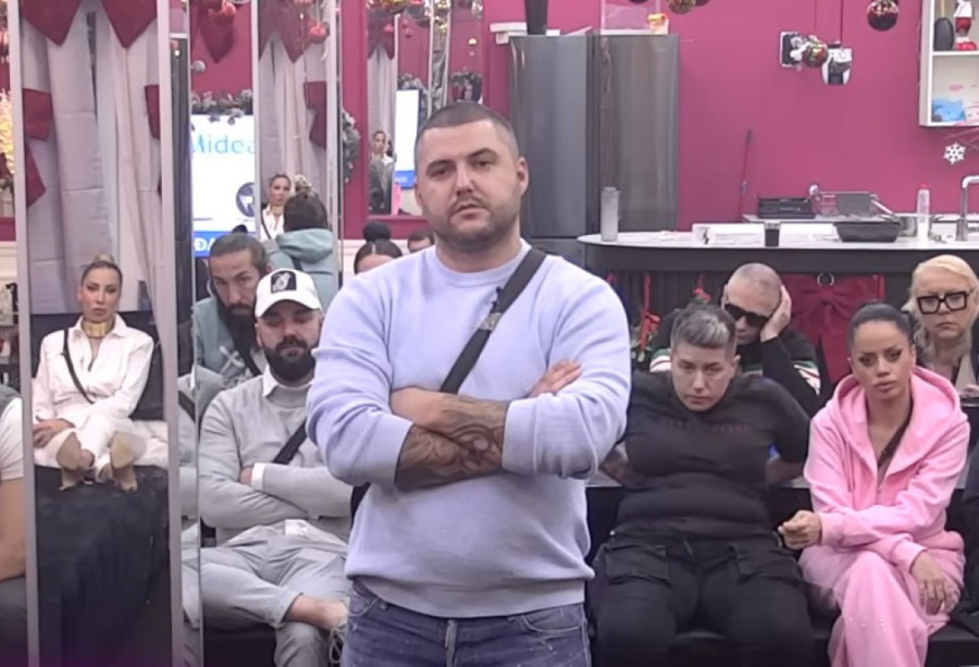 Asminov otac ponovo opleo po Staniji: Starlete i slične spodobe ne mogu biti dobre majke!