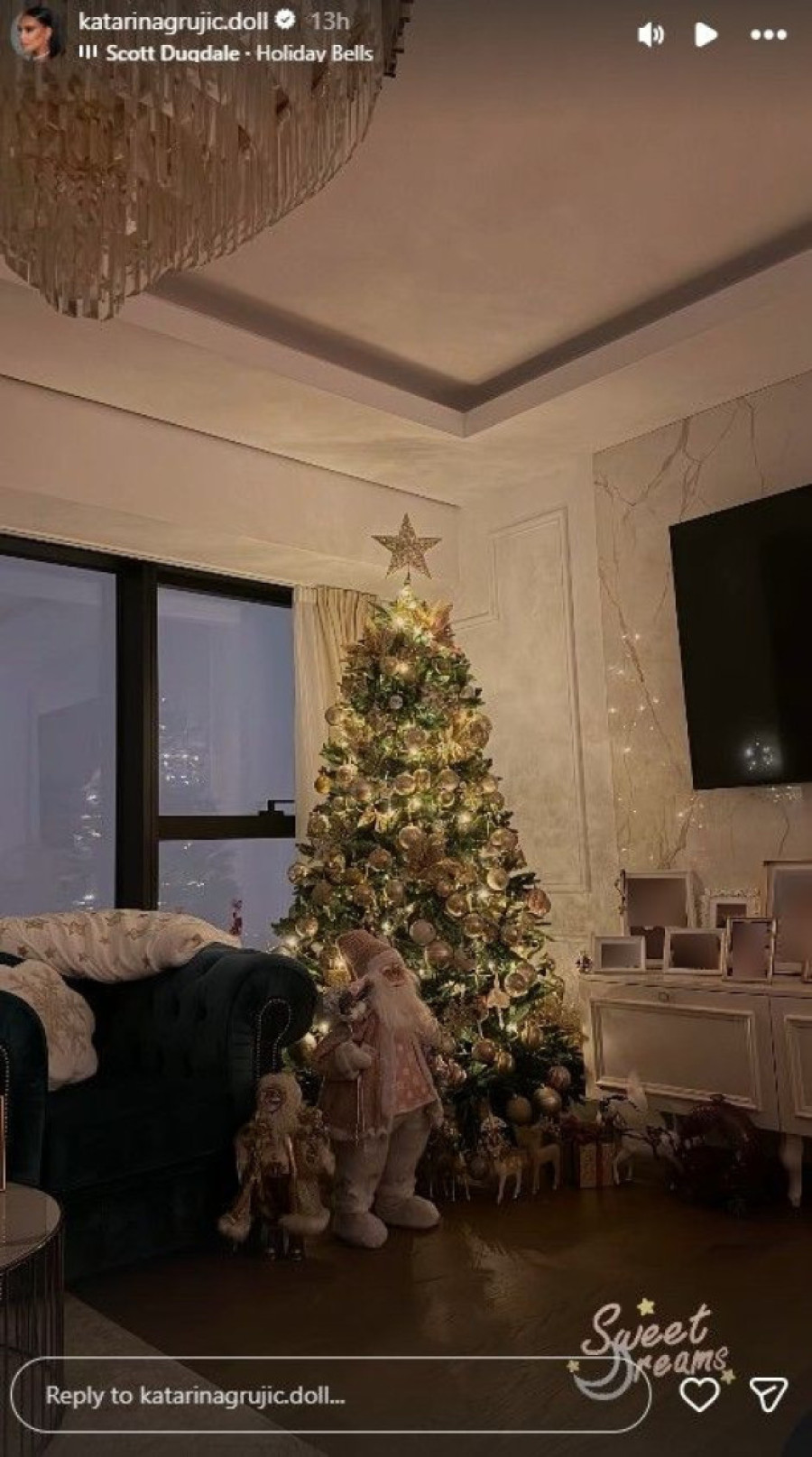 Katarina Grujić pokazala kako je okitila stan od 400.000 evra: Spremna dočekuje Novu godinu! (FOTO)