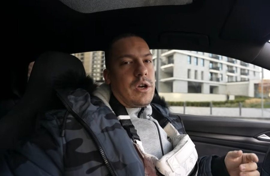 Baka Prase potpisao ugovor za izgradnju velelepne kuće: Plac od 50 ari, SPA, teretana, 12 parking mesta...