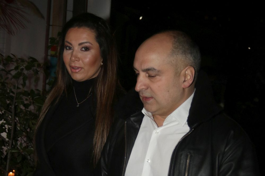 Šta se u stvari priča o Bogdani i Veljku po Titelu? Majka Olje Karleuše je odatle, pa pevačica sve prenela Ceci!