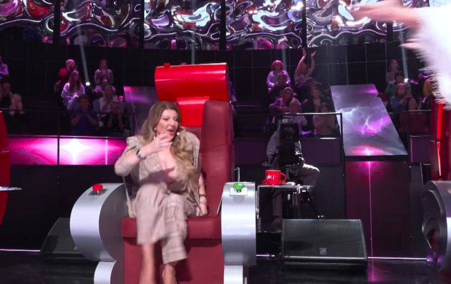 Desingerica žestoko potkačio Karleušu posle drame sa Tošićem: "Ona je beskućnica"