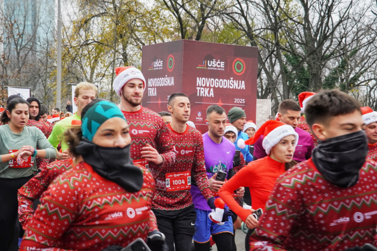 Džejms čovek odluke: Tesna pobeda Lejkersa, umalo da ispuste +20 (FOTO/VIDEO)