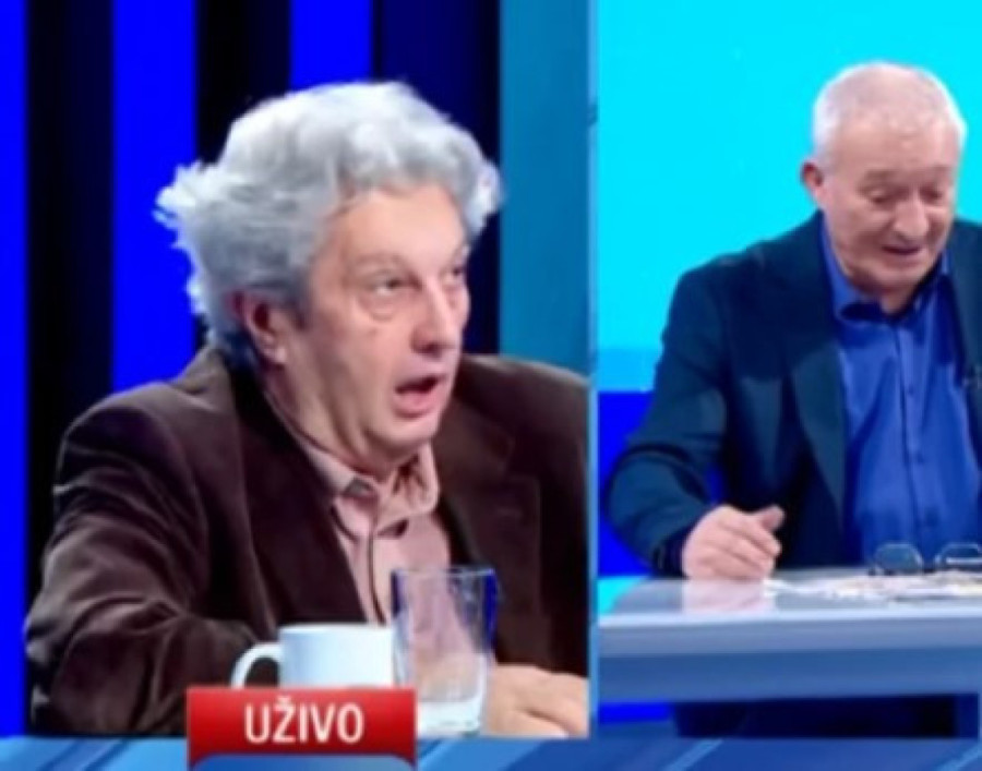 Marić propao kroz stolicu, emisija prekinuta: Haos u programu uživo (VIDEO)