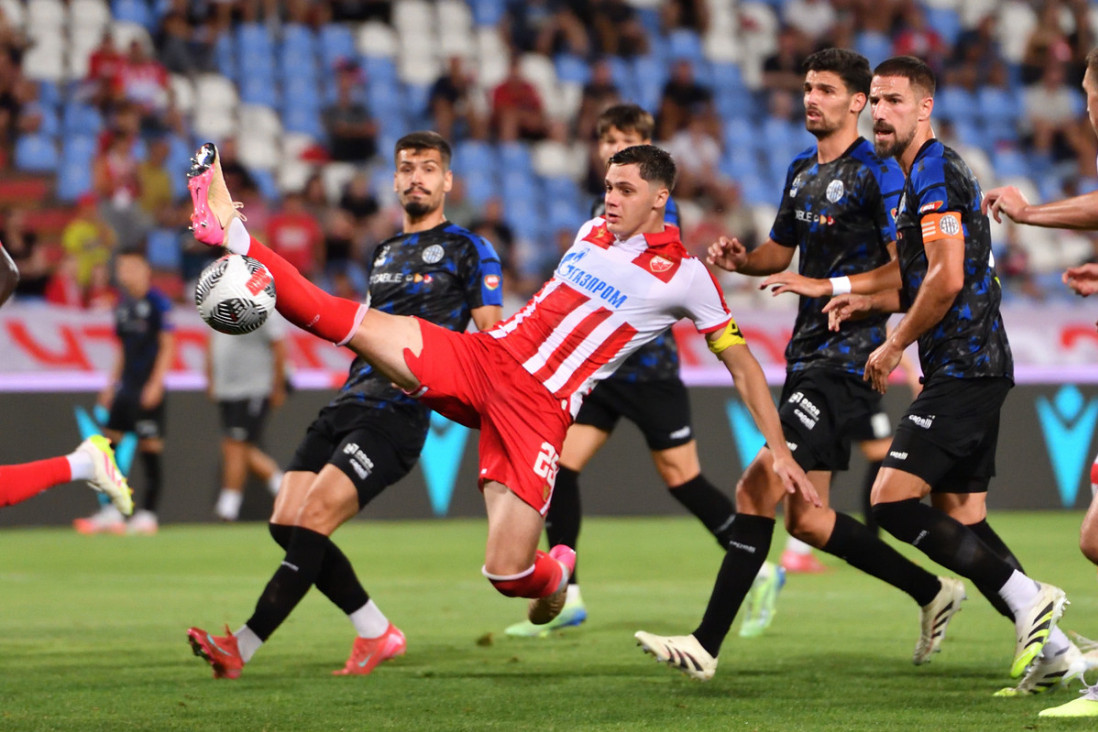 Danas igra Zvezda! Derbi je u Bačkoj Topoli - sve što treba da znate o duelu šampiona protiv TSC-a!