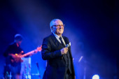Emocije, suze i smeh uz najveće hitove pop zvezde! Željko Samardžić održao prvi od tri zakazana koncerta u Sava centru
