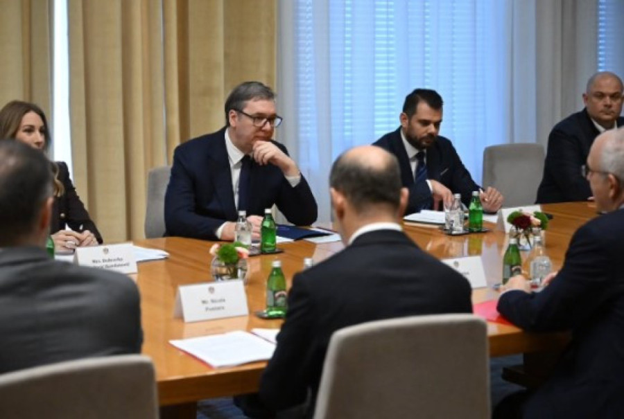 Vučić sutra sa komandantom Komande združenih snaga NATO Vajkofom