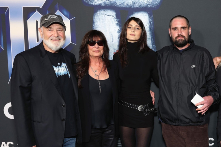 Čuveni advokat otkrio zašto je odustao od odbrane Nika Rajnera za ubistvo roditelja: Misteriozni telefonski poziv (FOTO)