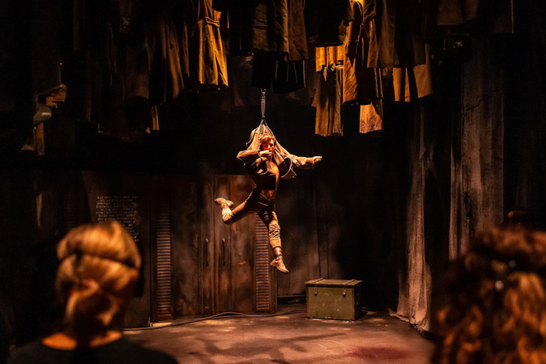 Neobična Nova godina: Mit, cirkus i ples u jednom svetu magije izaberite pozorište umesto kafane za nezaboravnu novogodišnju noć