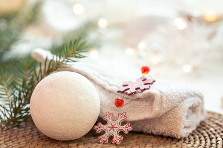 Bez mnogo truda i muke: Evo kako da svaki kutak vašeg doma zasija i bude deo praznične atmosfere