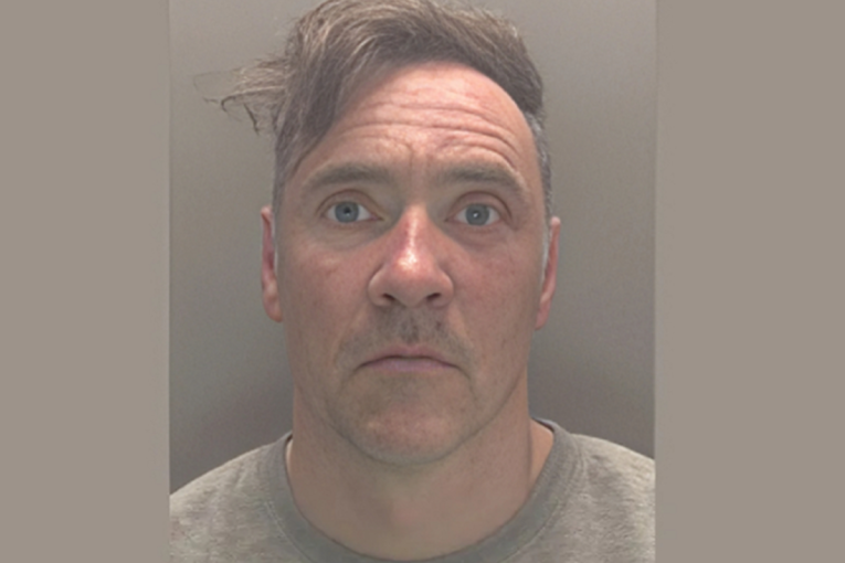 Osuđen muškarac koji je uleteo automobilom među ljude! Povredio 134 osobe za dva minuta (VIDEO)