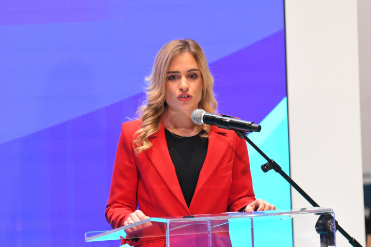 Ministarka Đurđević Stamenkovski poručila: Srbija postala zemlja šansi, nezaposlenost nikad manja