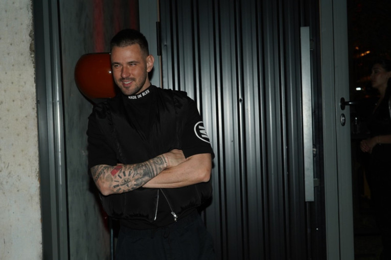 Gde je nestao Cvija?! Povukao se sa muzičke scene, a evo gde se sada pojavio! (FOTO)