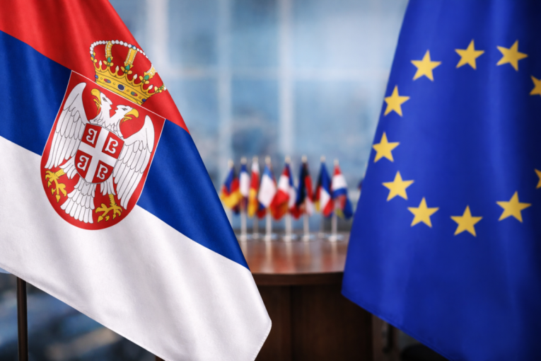 Vučić objavio moćnu poruku: Srbija je na svojoj strani, ma koliko se to ne sviđalo Vašingtonu, Briselu, Moskvi