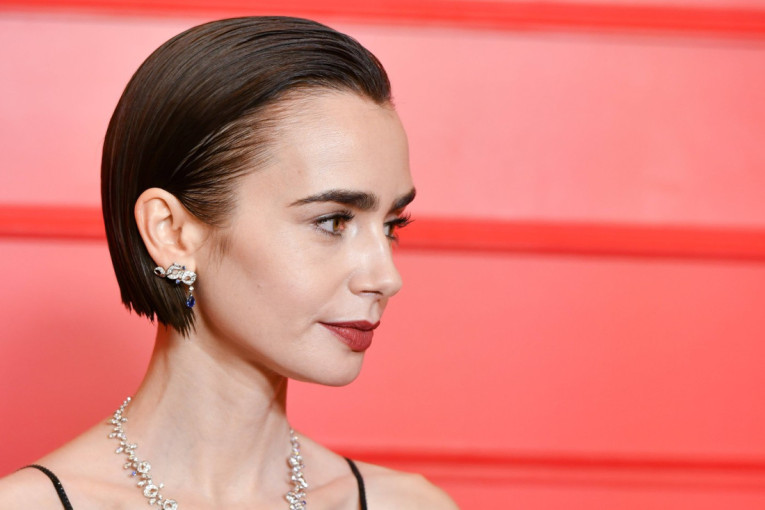 Glamur na najvišem nivou: Lili Kolins stajlingom oživela duh starog Holivuda (FOTO)