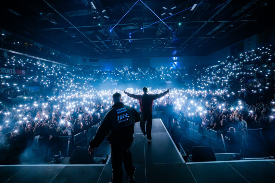 Dok Evropa bruji o Goat tour-u, stiže Godzilla! Jala Brat i Buba Corelli izbacili album godine!