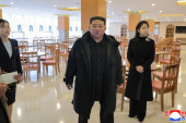 Sve je prazno, samo Kim je tu! Stigle nove slike nestvarnih scena iz Severne Koreje (FOTO)