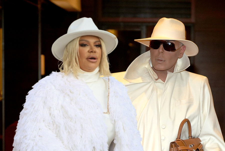 Boki 13 otvorio crni tefter Marine Tucaković: Evo koja pevačica je na listi dužnika!