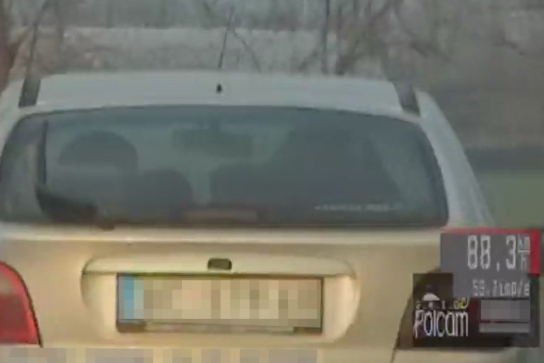 Udes u Novom Sadu: Vozač naleteo na ženu, ima višestruke povrede