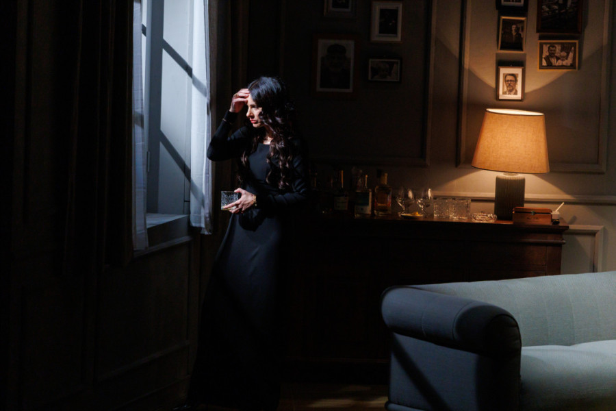 Sloboda Mićalović i Dragan Mićanović u novoj verziji "Narodnog poslanika": Ovacije na premijeri u JDP-u (FOTO/VIDEO)