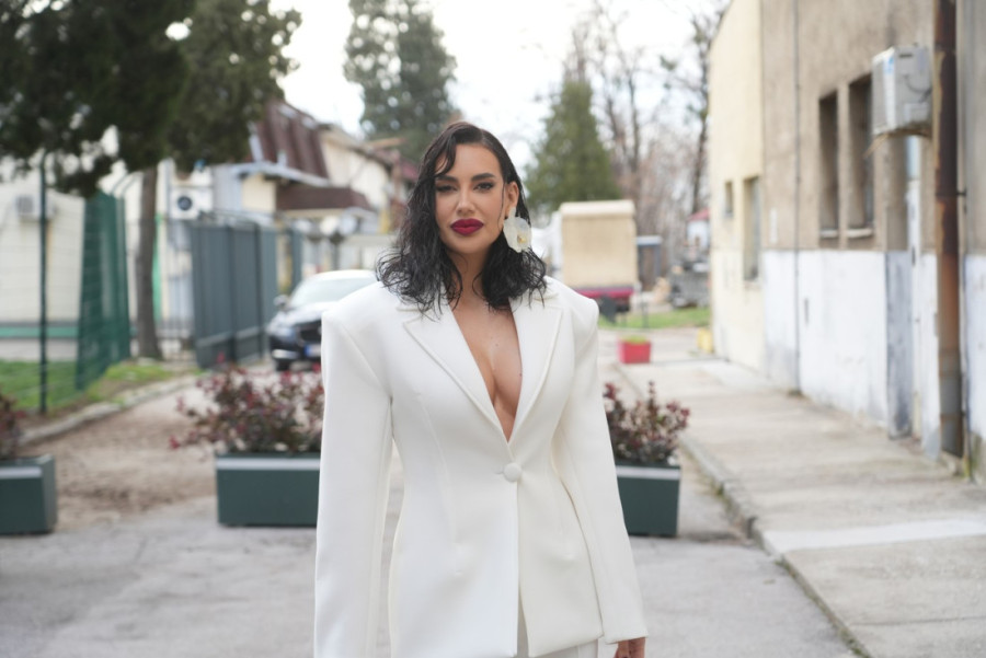 "Kakva hejterka neprevaziđena" Isplivao snimak kako se Snežana Đurišić ponela prema Kaći Grujić, svi je osudili