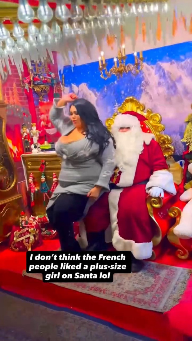 Plus sajz influenserka od 170 kila sela u krilo Deda Mrazu: Francuzi su je gledali u čudu (FOTO)