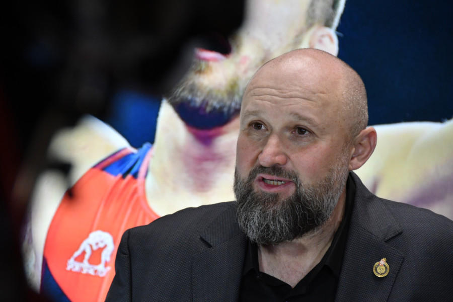 Komarov je najbolji! Zlato na SP i bronza na EP, izbor je bio lak (FOTO)