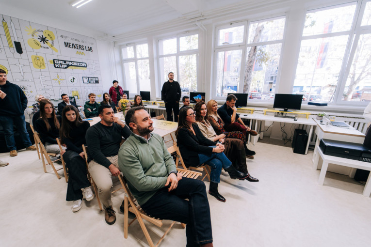 Mejkers lab mreža porasla na 41 učionicu budućnosti: Zatvaranje kruga u 2025. uz tri nova prostora  za učenje i inovacije