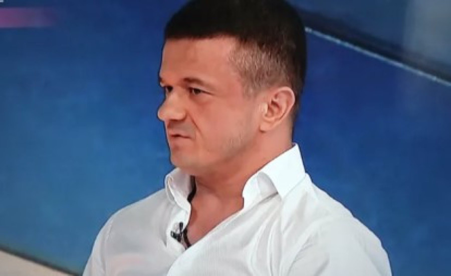 Trudna Iva Bojanović za bivšeg neće da čuje: Retko viđa sina i ćerku!