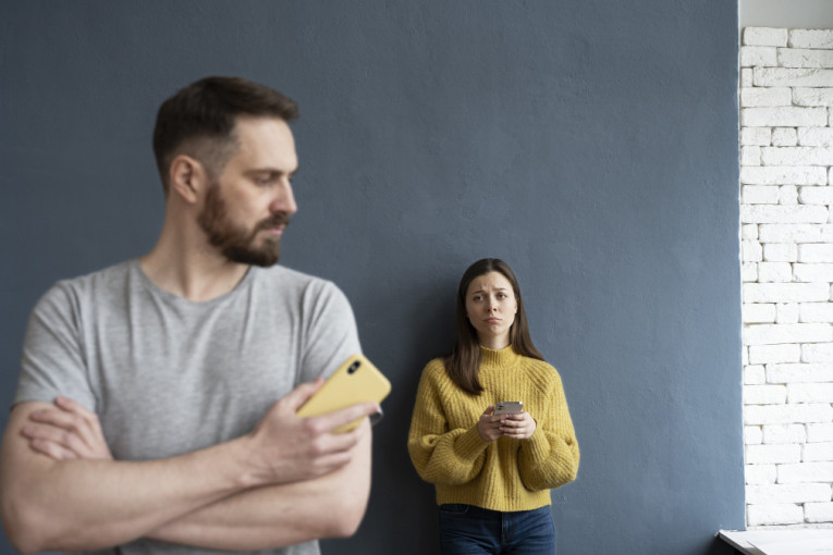 Napraviće vam pakao od života: Zaobilazite muškarce sa ove tri osobine jer je mnogo teško živeti sa njima