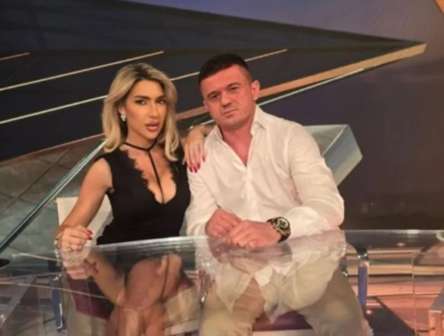 Tigar podelio prvu fotku sa Jovanom Jeremić: Voditeljka drži ruku na njegovom ramenu!