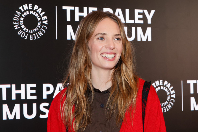 Suknja koja je podelila mišljenja: Lepa ćerka Ume Turman i Itana Hoka bila je u centru pažnje (FOTO)