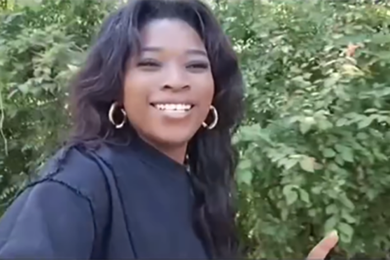 "Zvao me je Sveti Nikola": Ona je srpska snaja iz plemena Zulu, ovako mesi slavski kolač, a njen lapsus je hit (VIDEO)