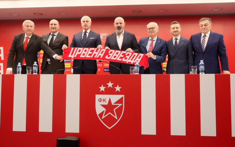 Zvezda ponovo dočekala Stankovića: Dogovorili smo se za minut, igrački kadar je odličan (FOTO)