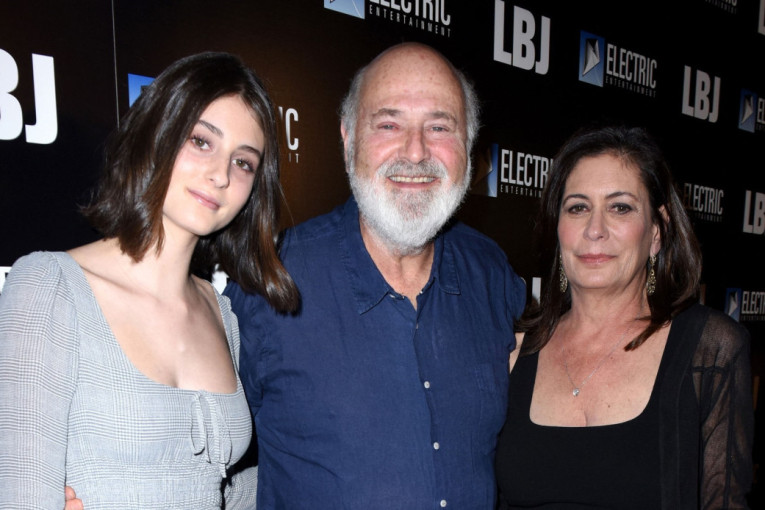 Ona je pronašla unakažena tela svojih roditelja: Romi Rajner se oduvek plašila brata, a jedna stvar ju je užasavala (FOTO)