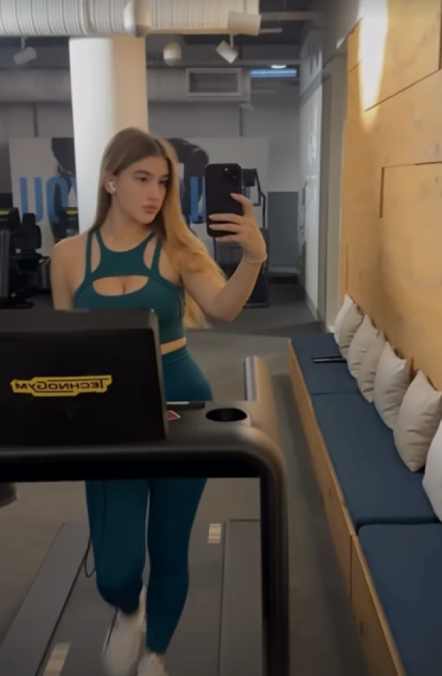 Lena Marinković u preuskim helankama! Ćerka Goce Tržan puca u teretani (FOTO)