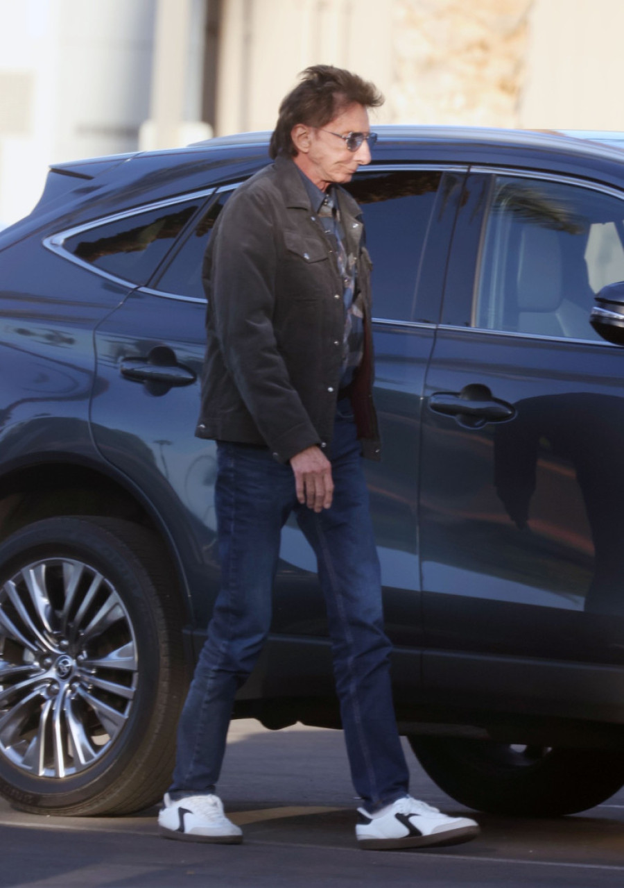 Poznati pevač (82) ima rak pluća: Ovo su detalji njegovog zdravstvenog stanja