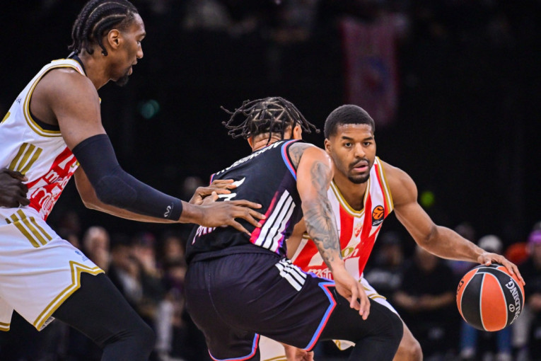 Zvezda poražena od Pariza: Treća četvrtina i malo raspoloženih igrača skupo koštali crveno-bele!