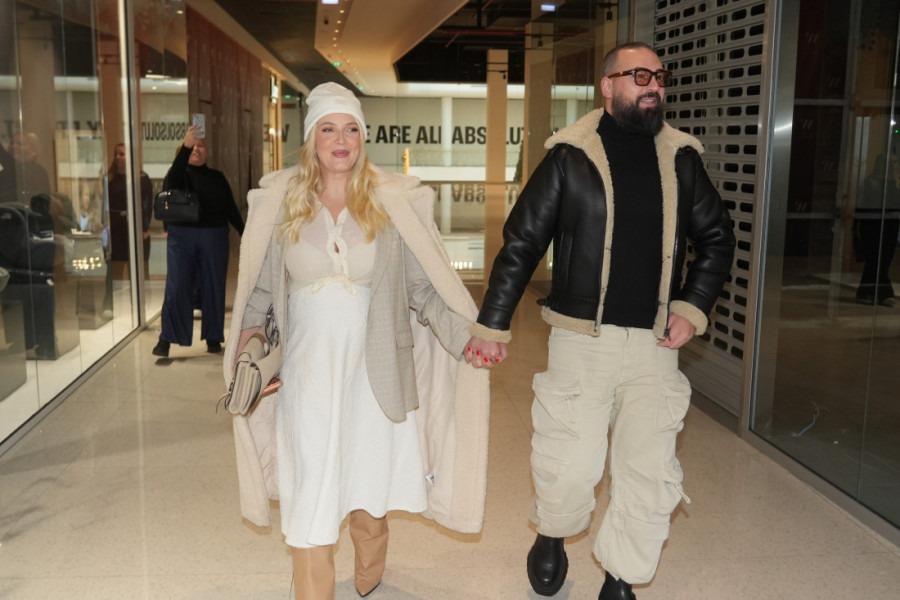 Nikolina Kovač se oglasila iz porodilišta: Evo kako se osećaju mama i beba!