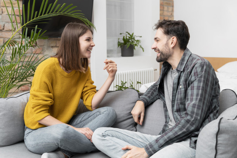 Ljubavni preokret do kraja marta: Tri znaka Zodijaka kojima će cvetati ruže na emotivnom planu