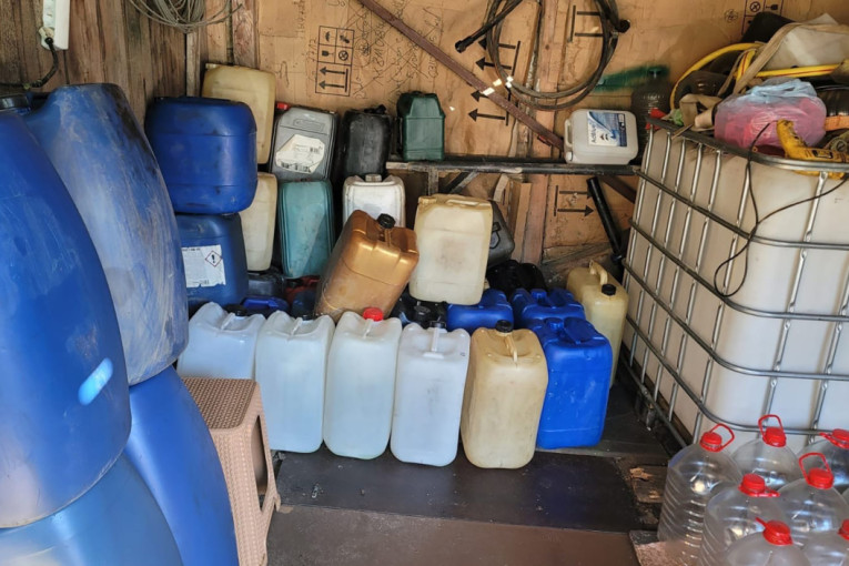 "Pali" zbog akcize: Pet osoba uhapšeno, država oštećena za 180 miliona dinara!