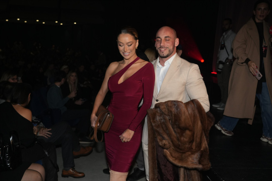 Lamborgini, večera i romantika: Iva Grgurić blista pored imućnog dečka (FOTO)