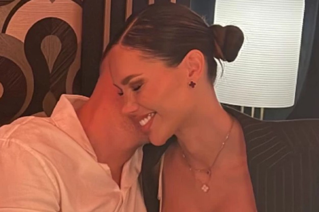 Lamborgini, večera i romantika: Iva Grgurić blista pored imućnog dečka (FOTO)